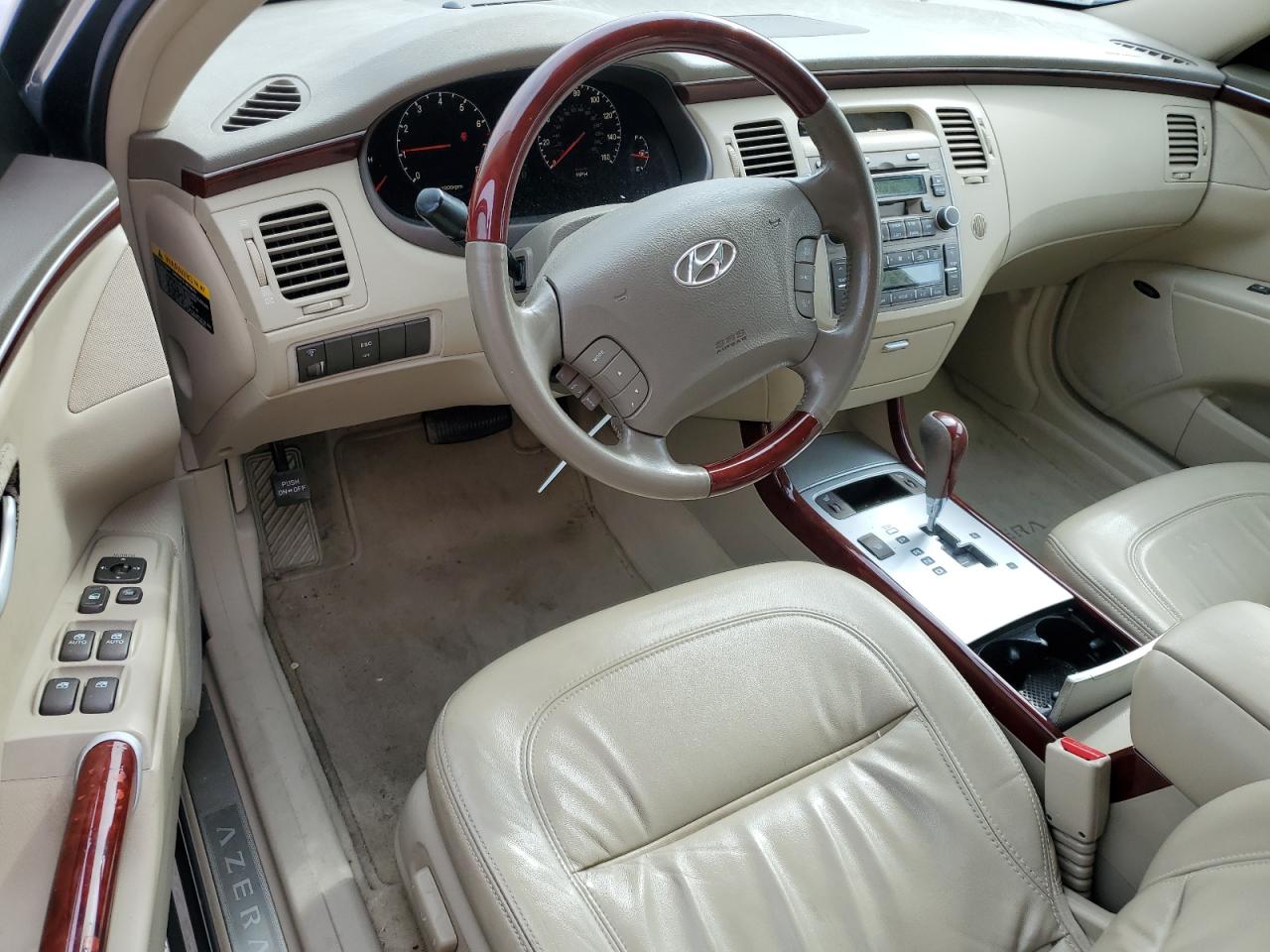 2007 Hyundai Azera - Image 8
