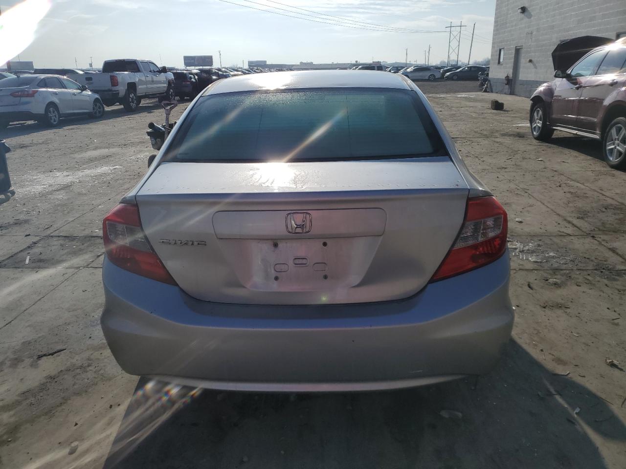 2012 Honda Civic - Image 6