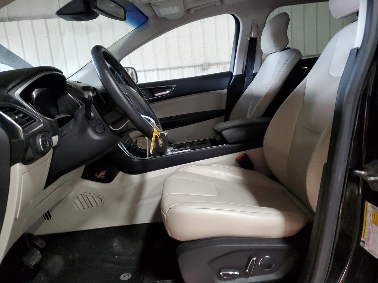 2019 Ford Edge - Image 7