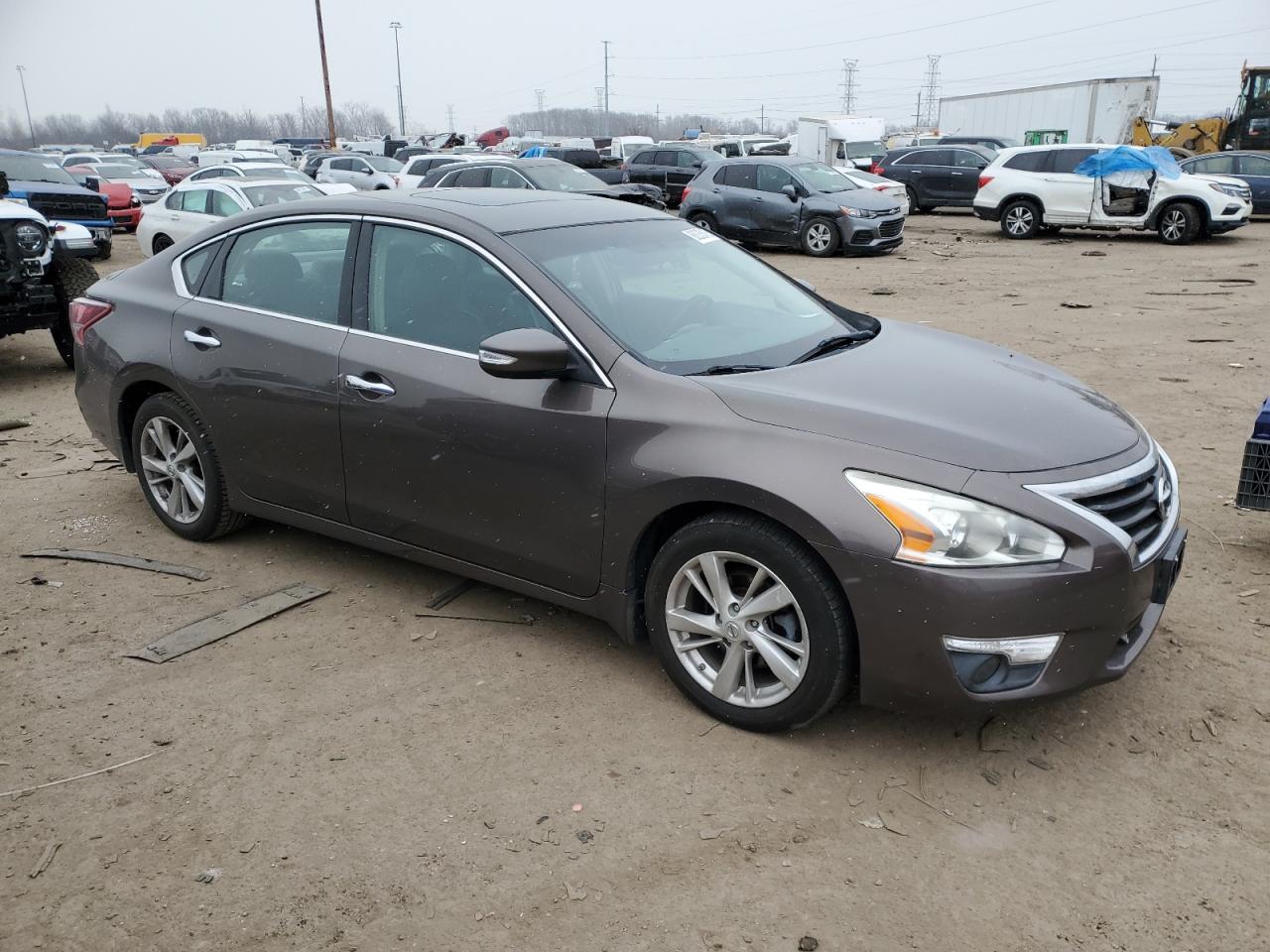 VIN 1N4AL3AP6DN589627 2013 NISSAN ALTIMA no.4