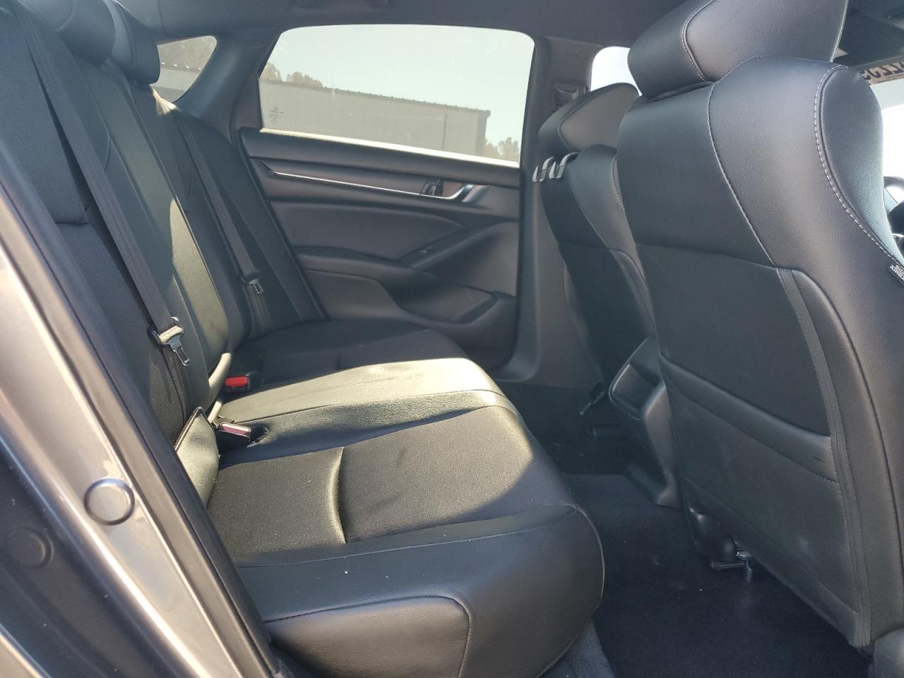 2020 Honda Accord - Image 10