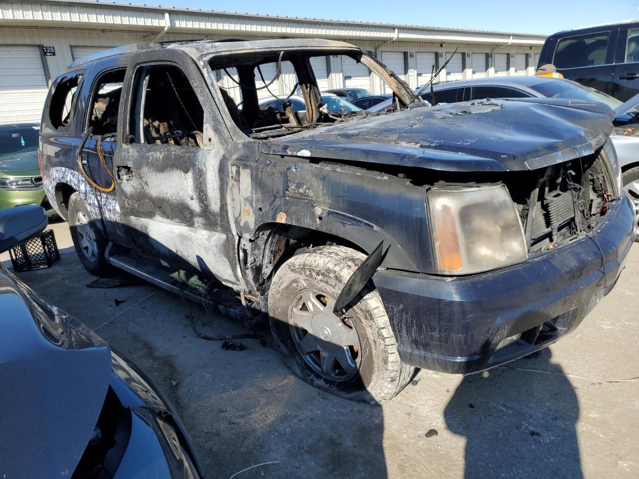2006 Cadillac Escalade - Image 4