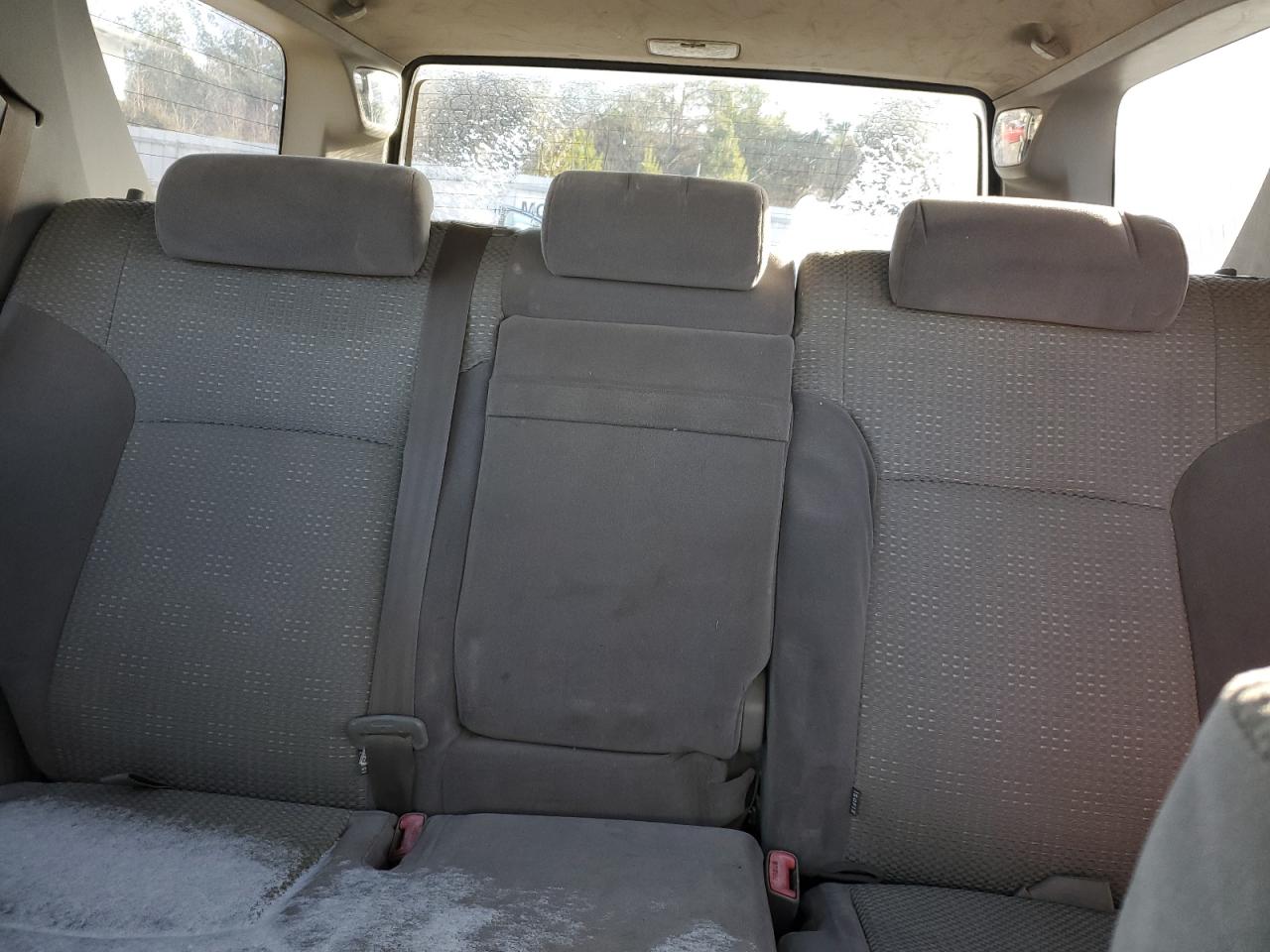 2003 Toyota 4Runner - Image 10