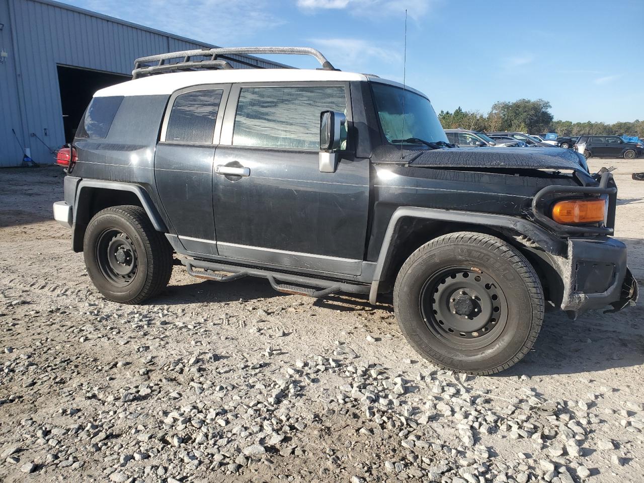 2007 Toyota FJ Cruiser - Image 4
