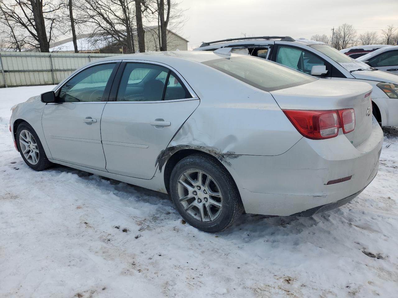 2015 Chevrolet Malibu - Image 2