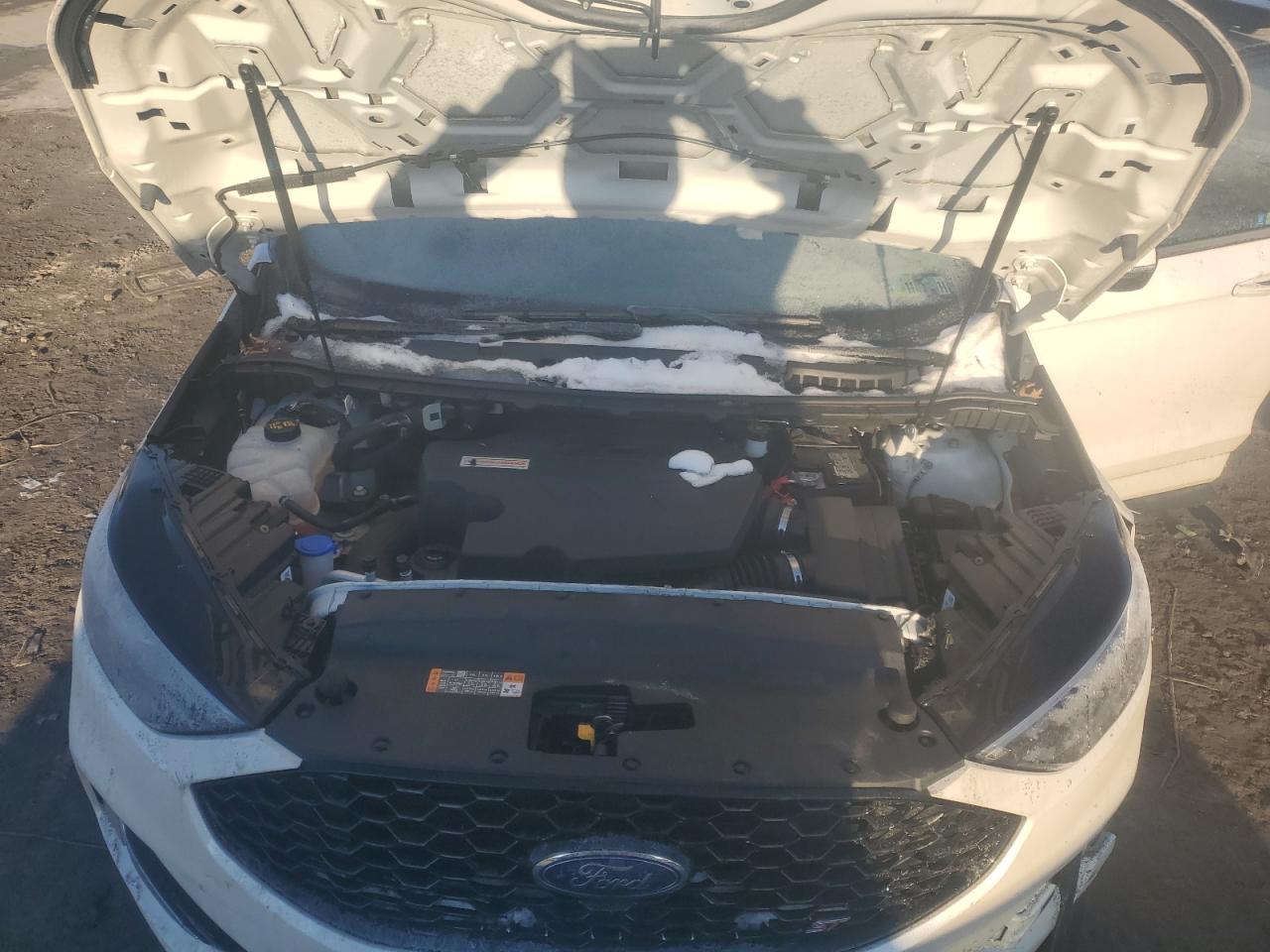 2019 Ford Edge - Image 13