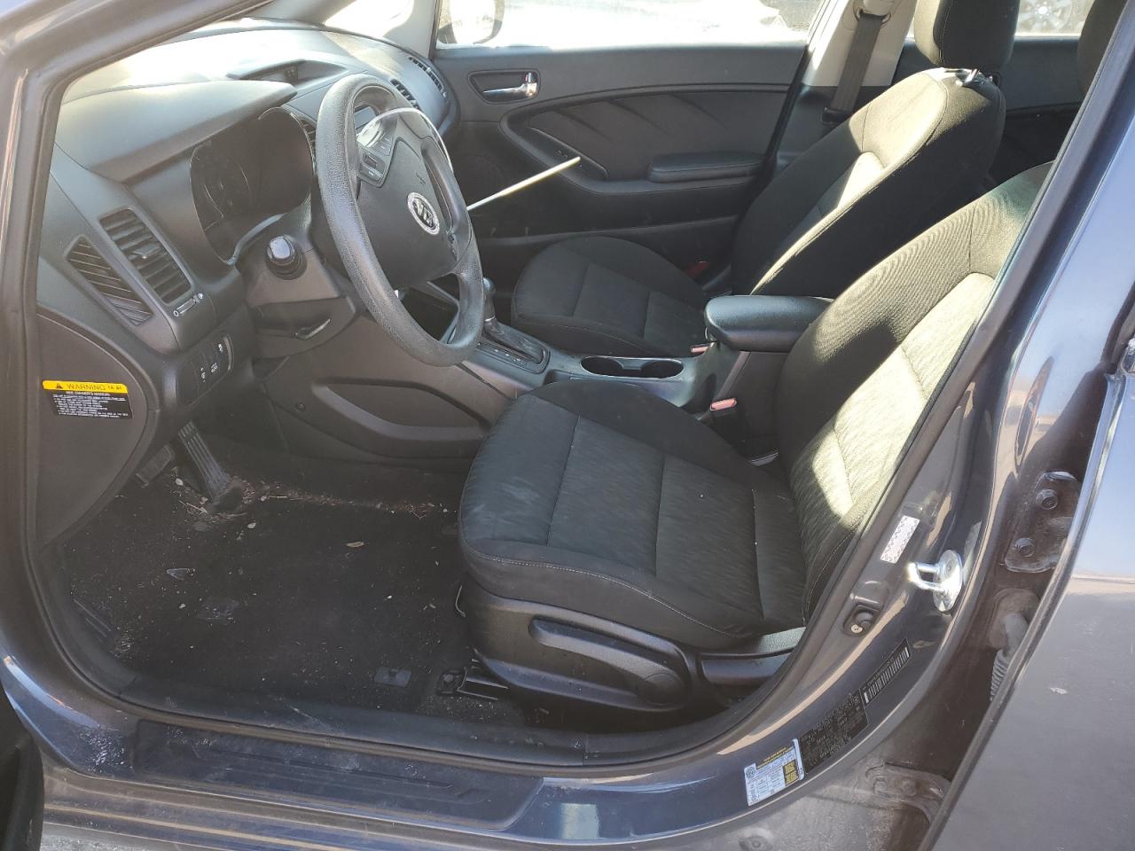 2016 Kia Forte - Image 7
