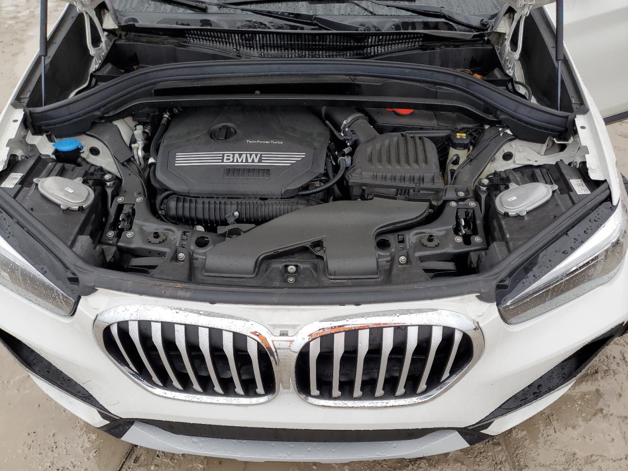 2022 BMW X1 - Image 12
