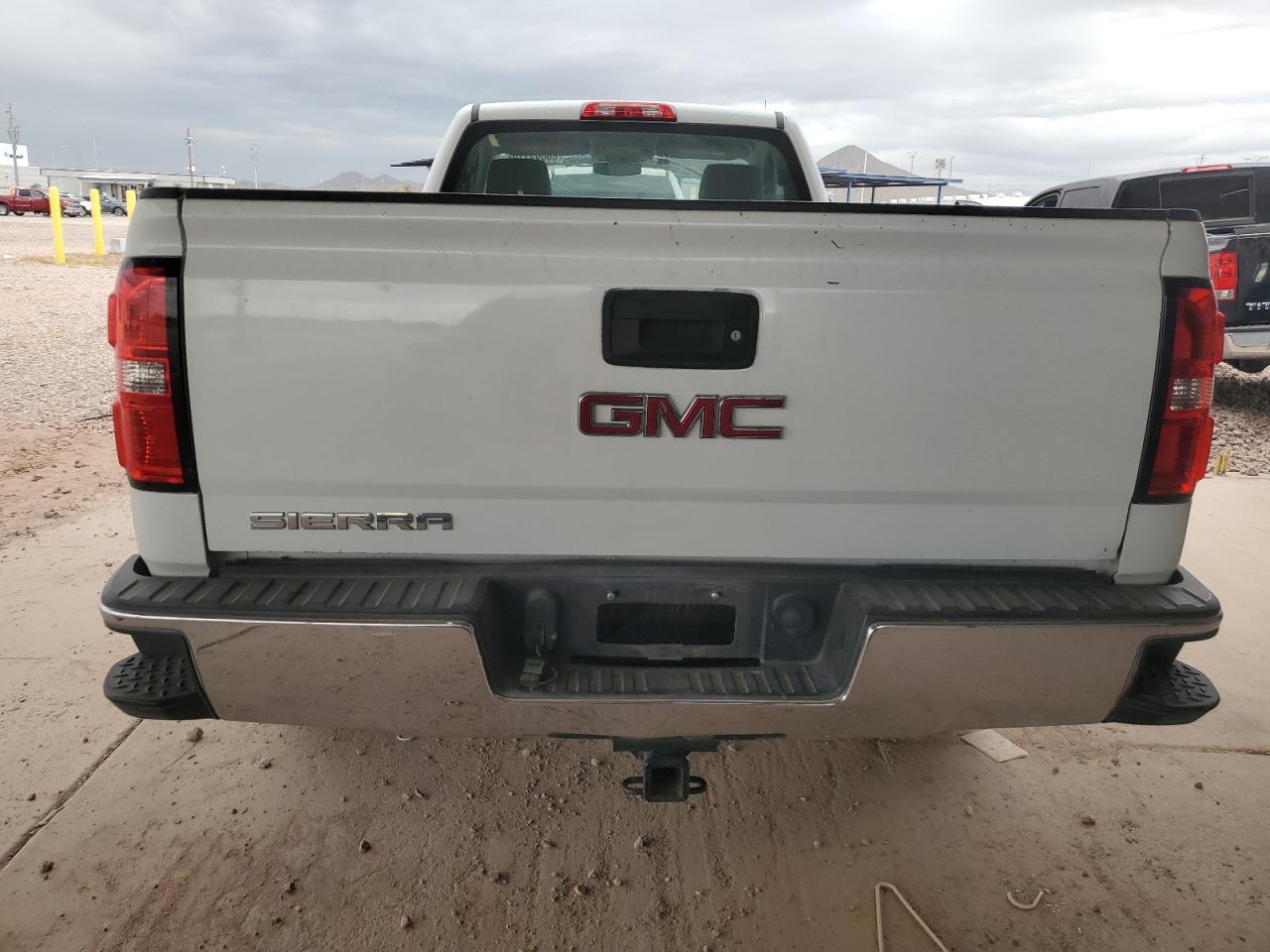 2017 GMC Sierra - Image 6