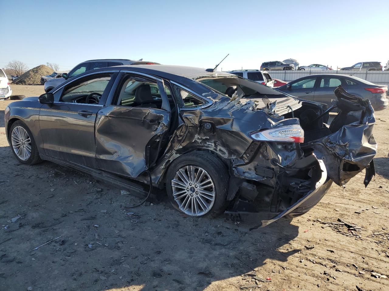 2016 Ford Fusion - Image 2