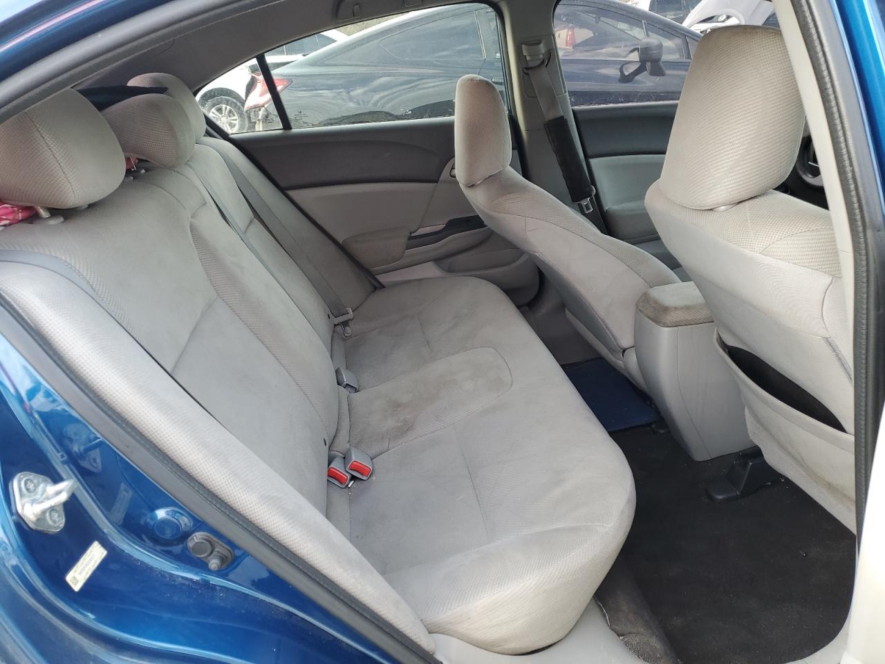 2012 Honda Civic - Image 10