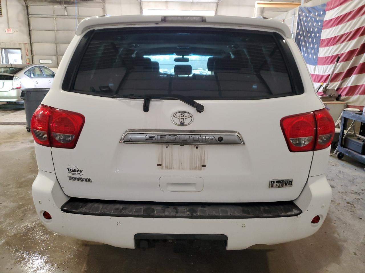 2008 Toyota Sequoia - Image 6