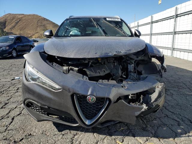  ALFA ROMEO STELVIO 2019 Szary