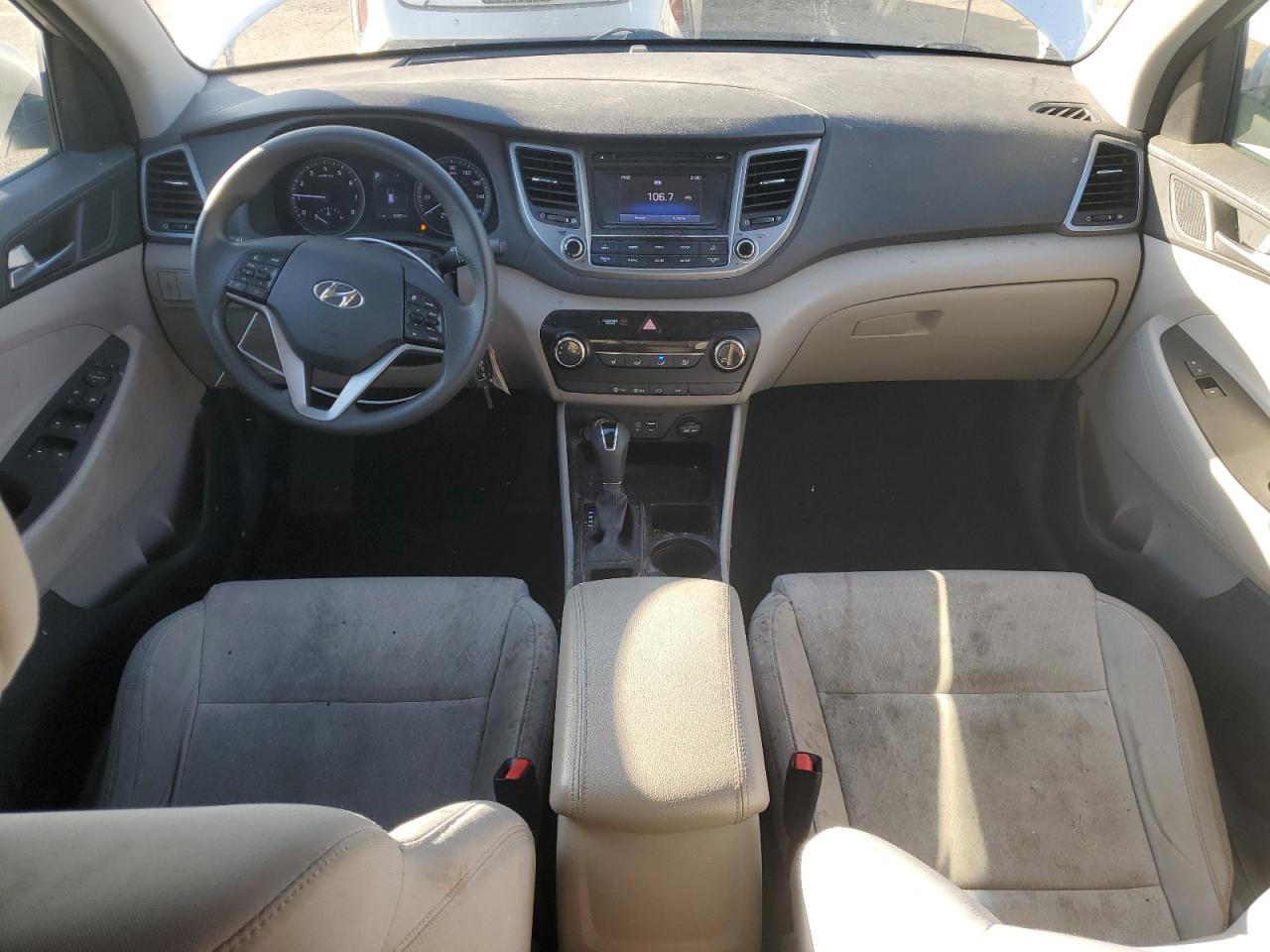 2017 Hyundai Tucson - Image 8