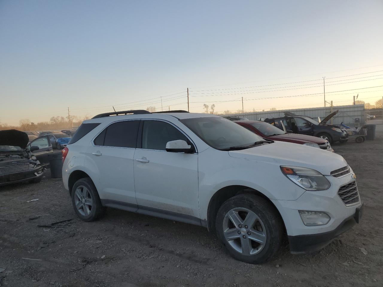 2016 Chevrolet Equinox - Image 4