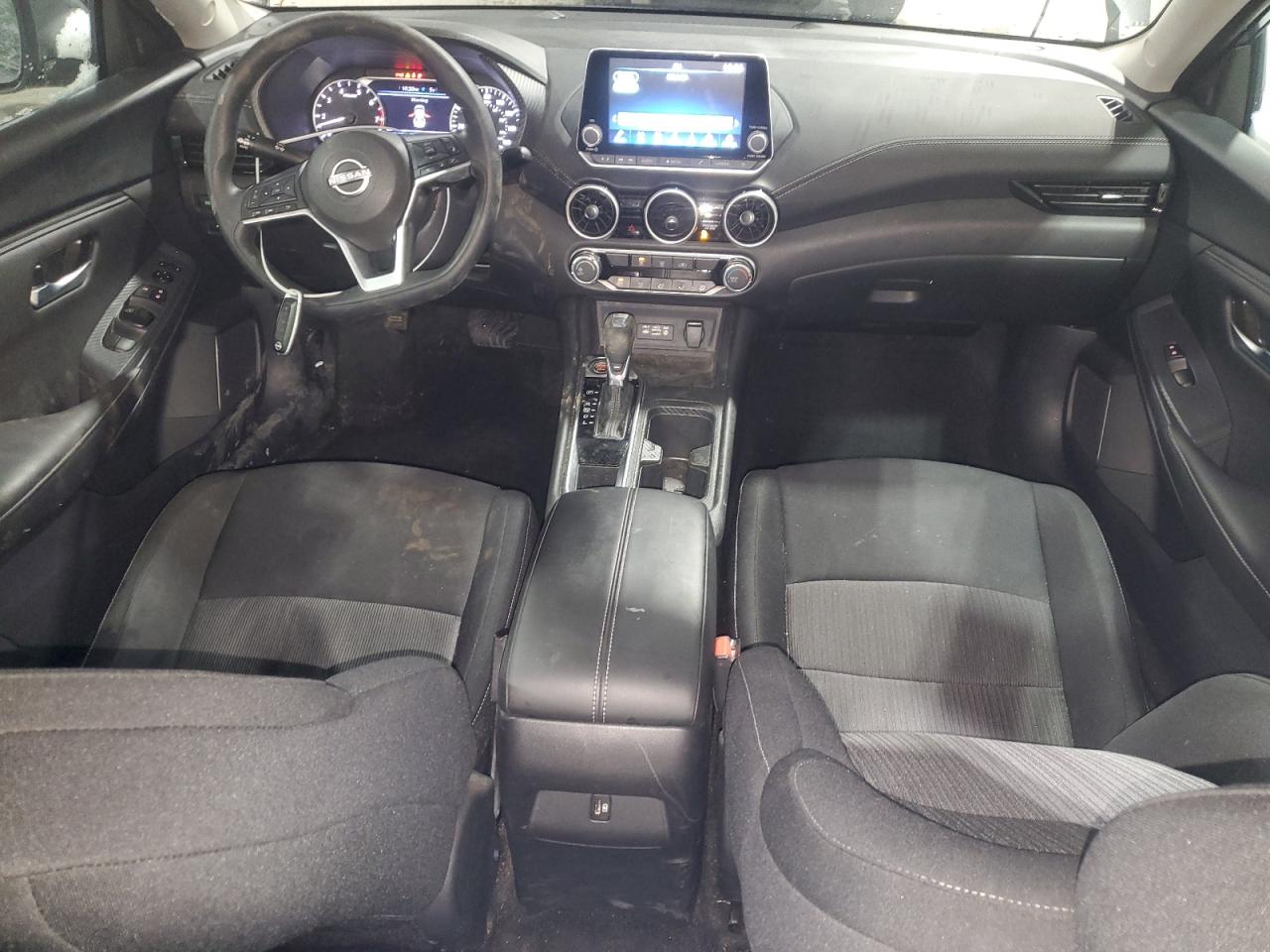 2024 Nissan Sentra - Image 8