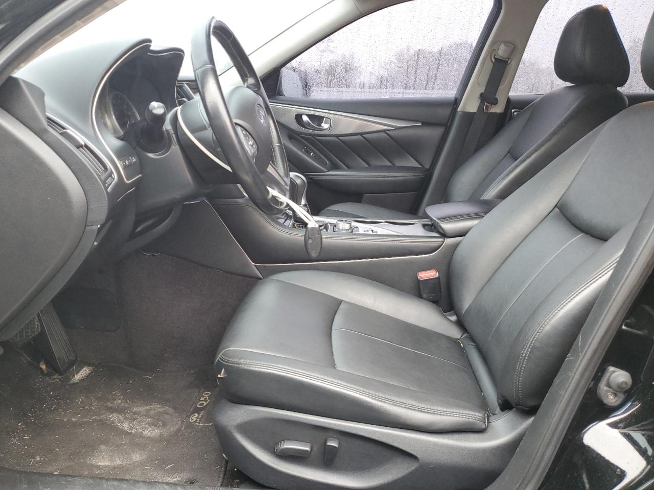 2015 Infiniti Q50 - Image 7