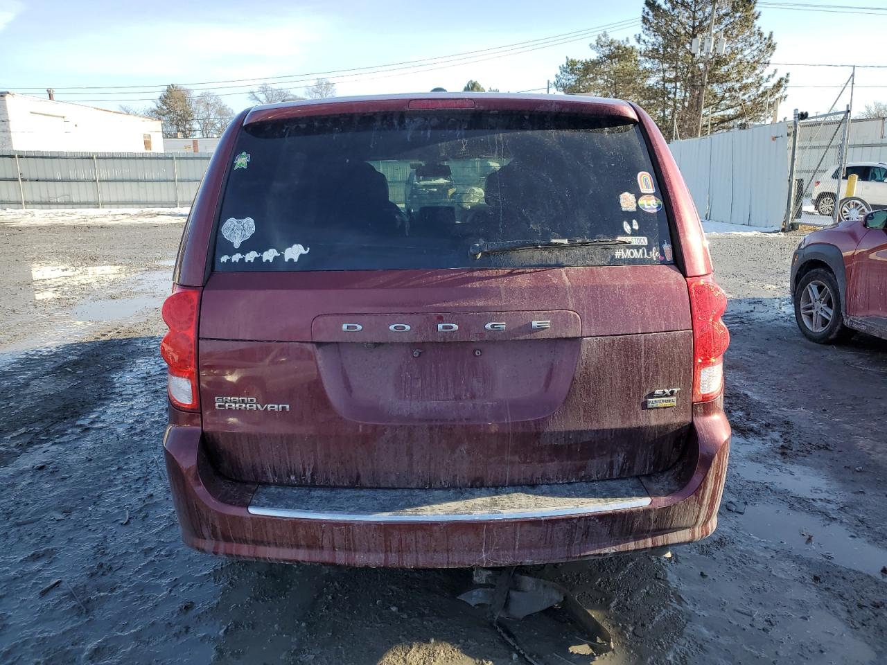 2019 Dodge Caravan - Image 6