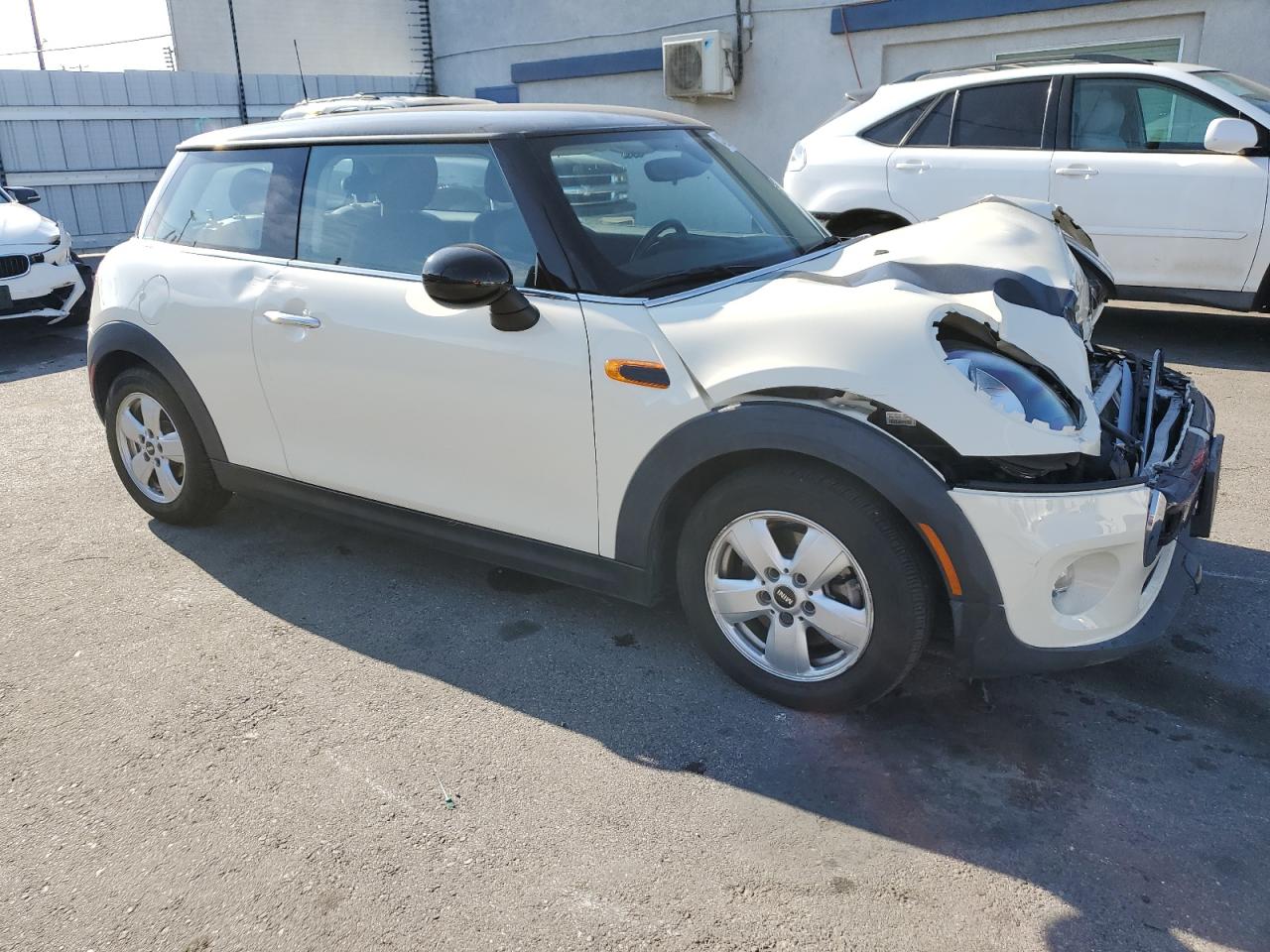 2015 MINI Cooper - Image 4