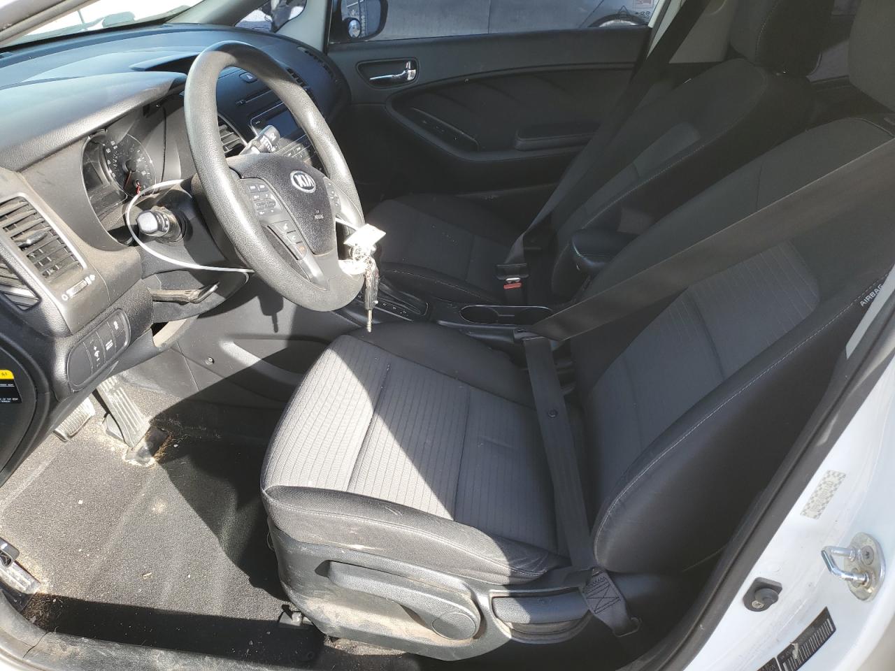 2015 Kia Forte - Image 7
