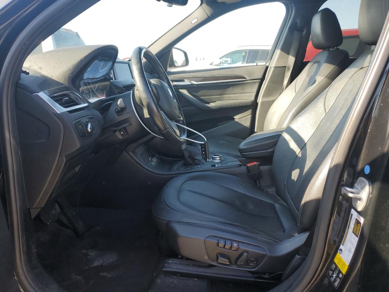 2017 BMW X1 - Image 7