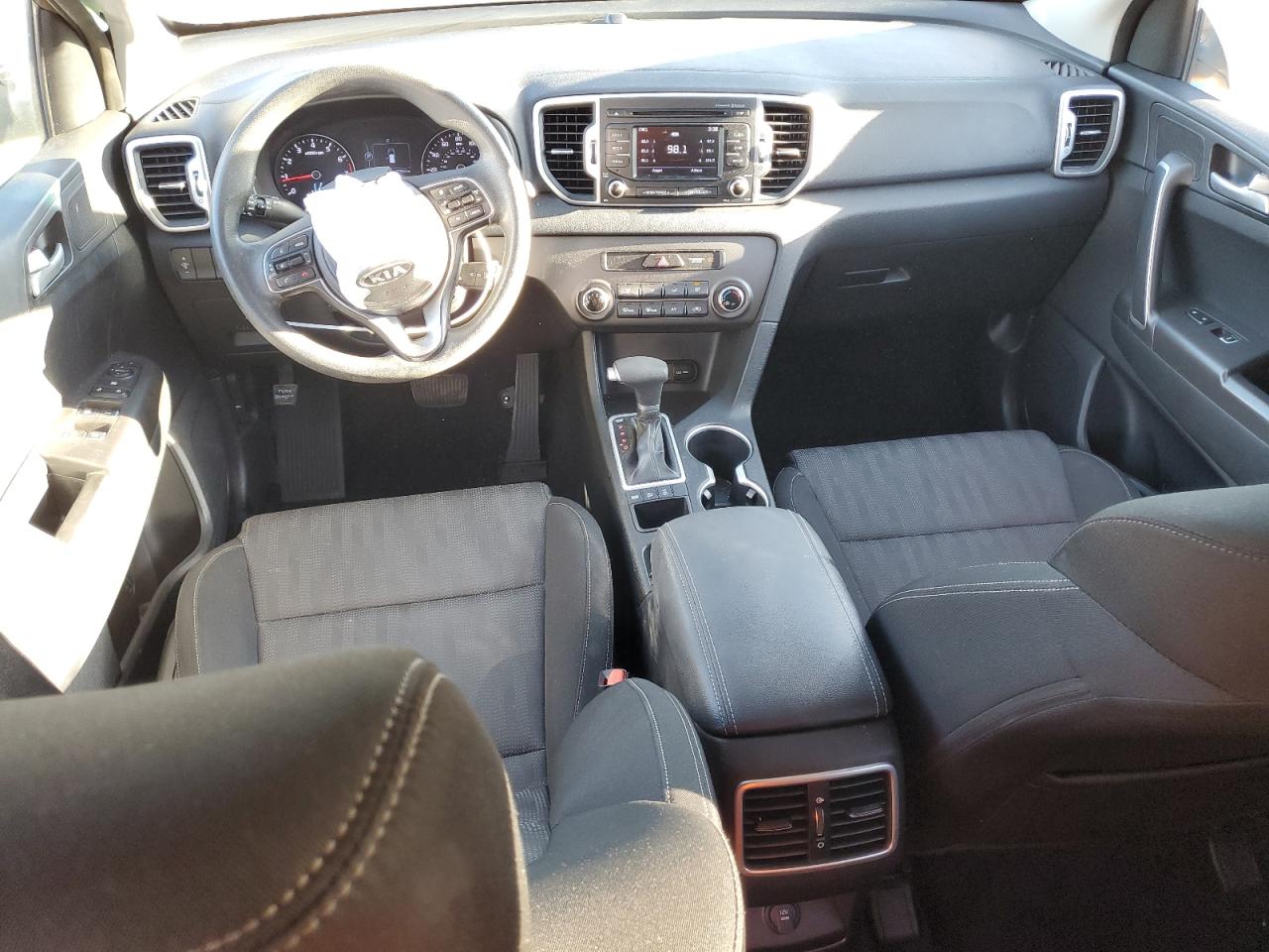 2017 Kia Sportage - Image 8