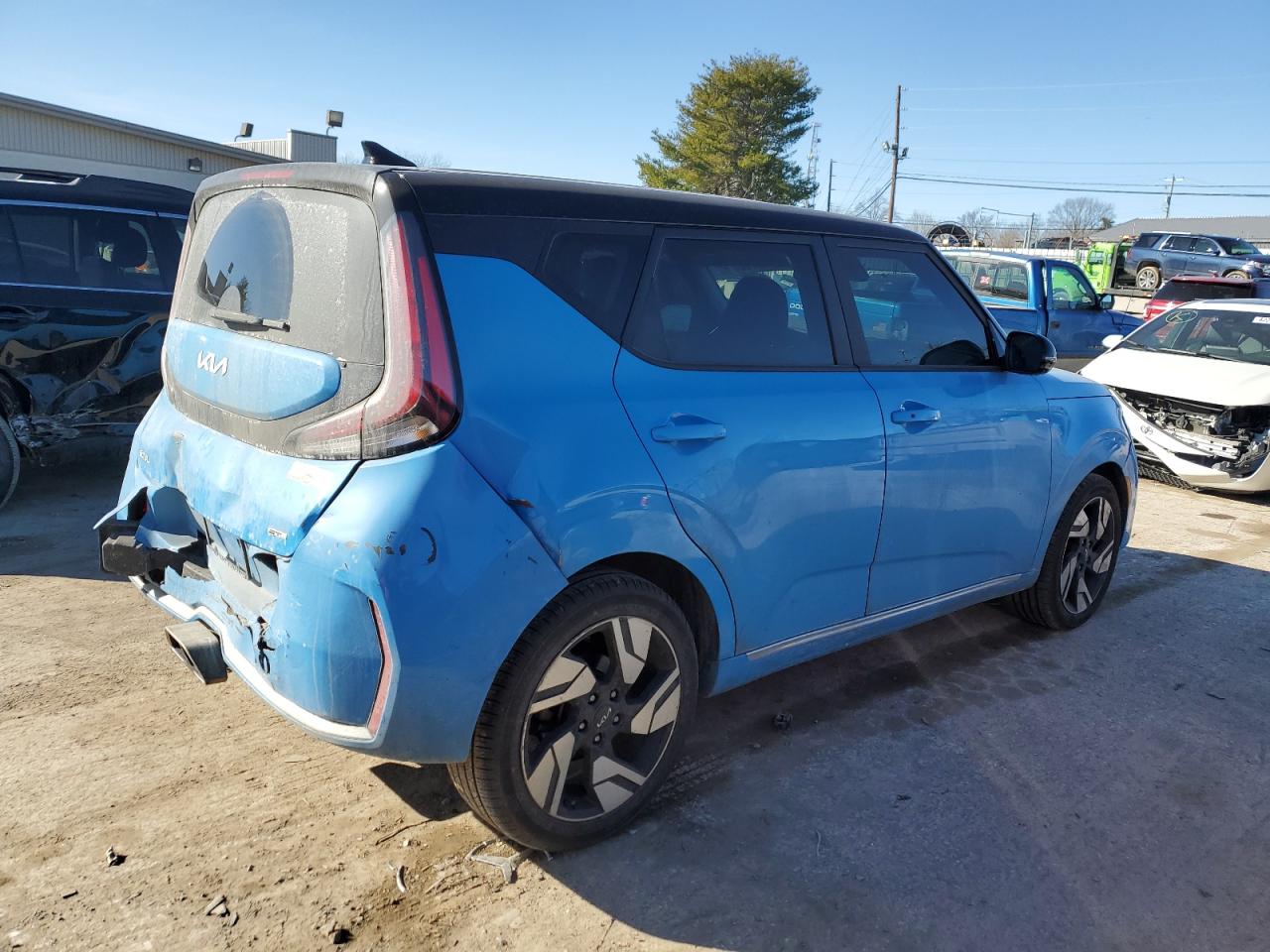 2023 Kia Soul - Image 3