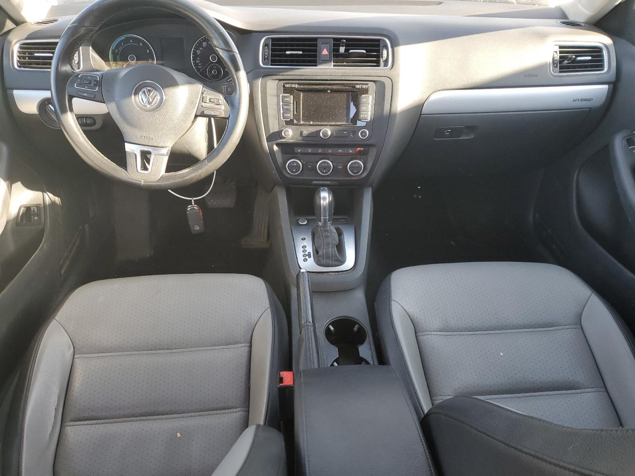 2014 Volkswagen Jetta - Image 8