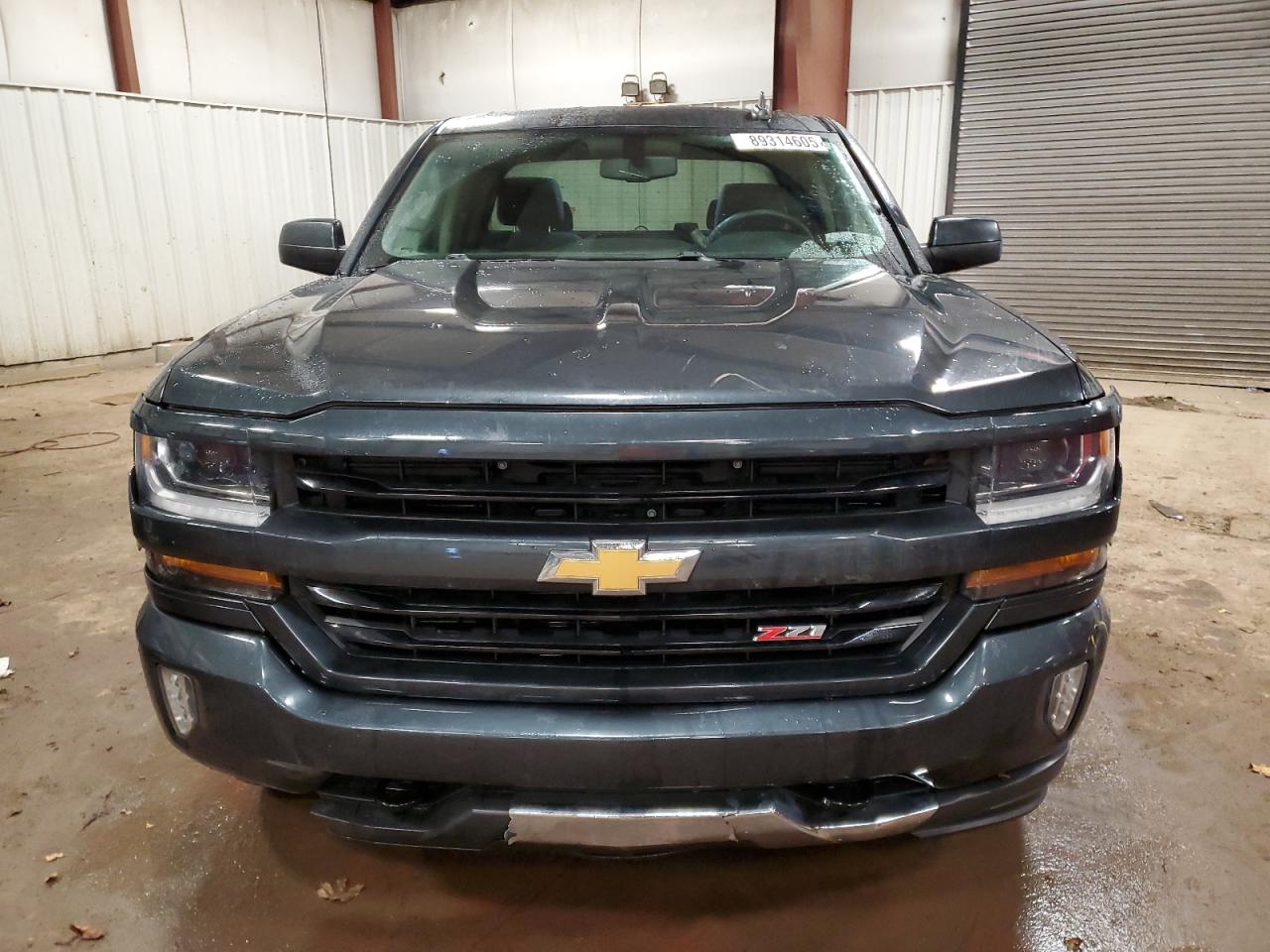 2017 Chevrolet Silverado - Image 5
