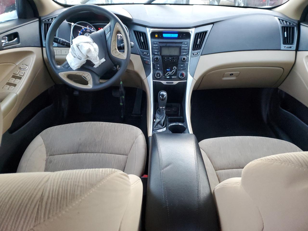 2013 Hyundai Sonata - Image 8