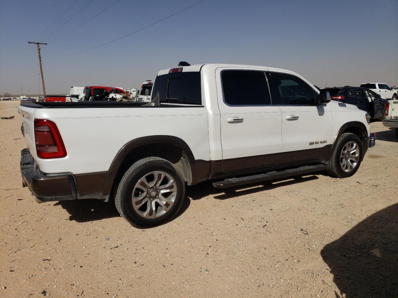 2020 RAM 1500 - Image 3