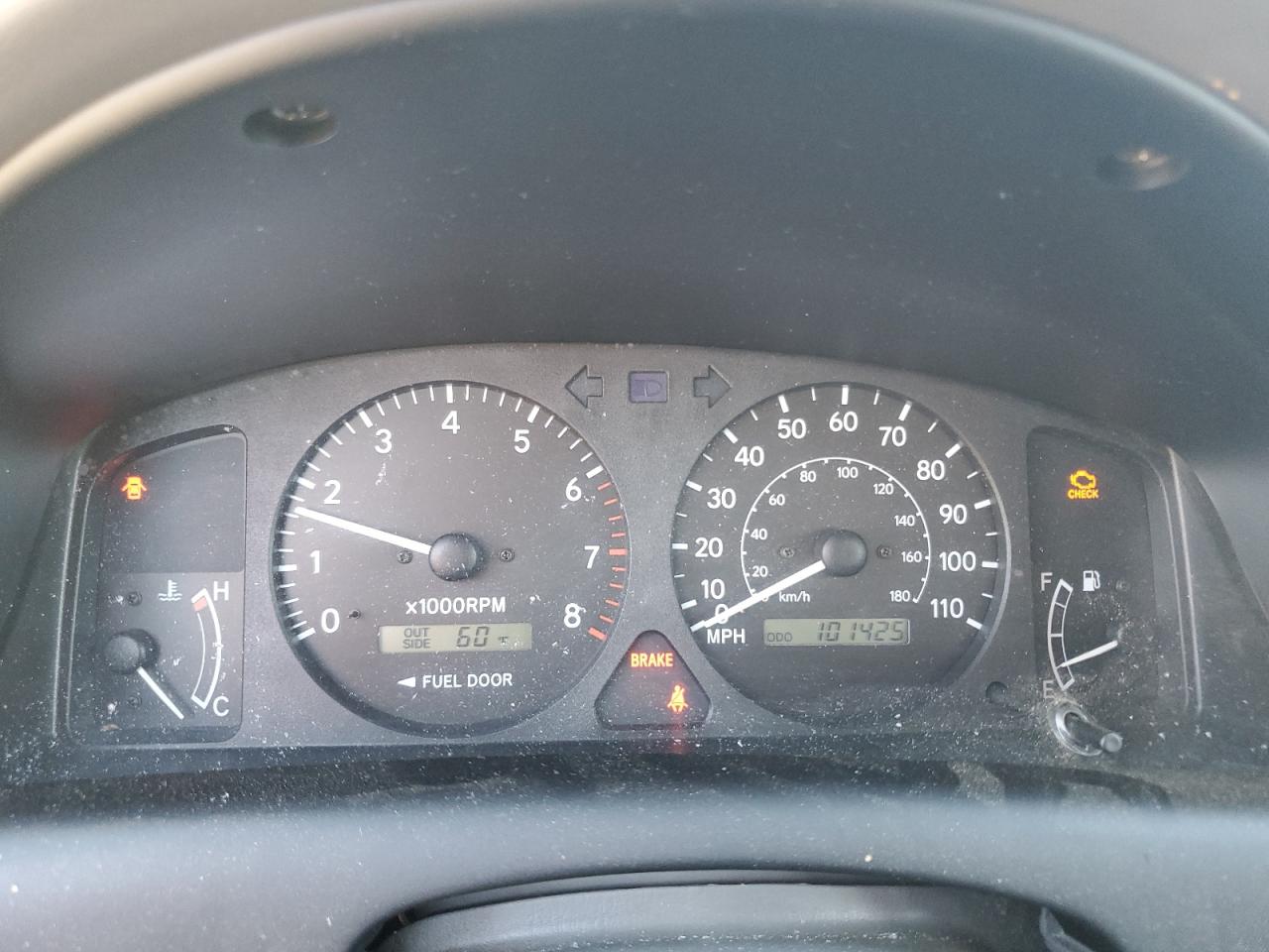 2002 Toyota Corolla - Image 9