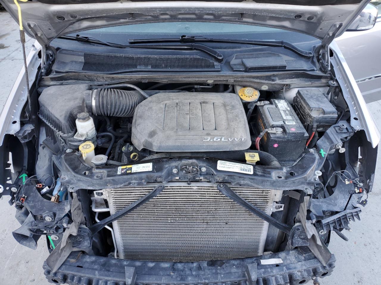 2015 Chrysler Town & Country - Image 12