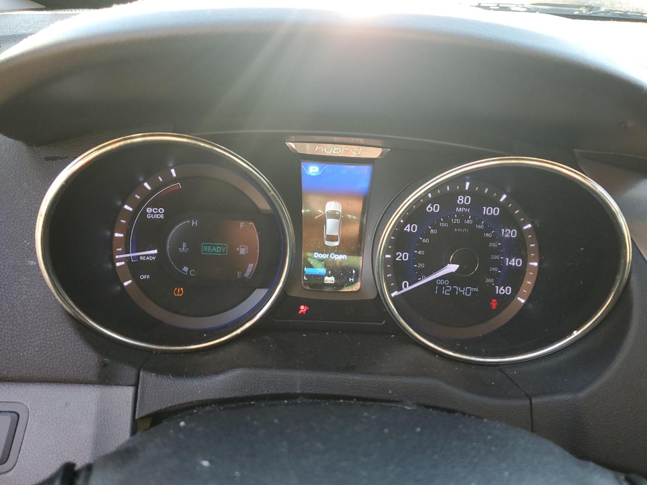 2012 Hyundai Sonata - Image 9