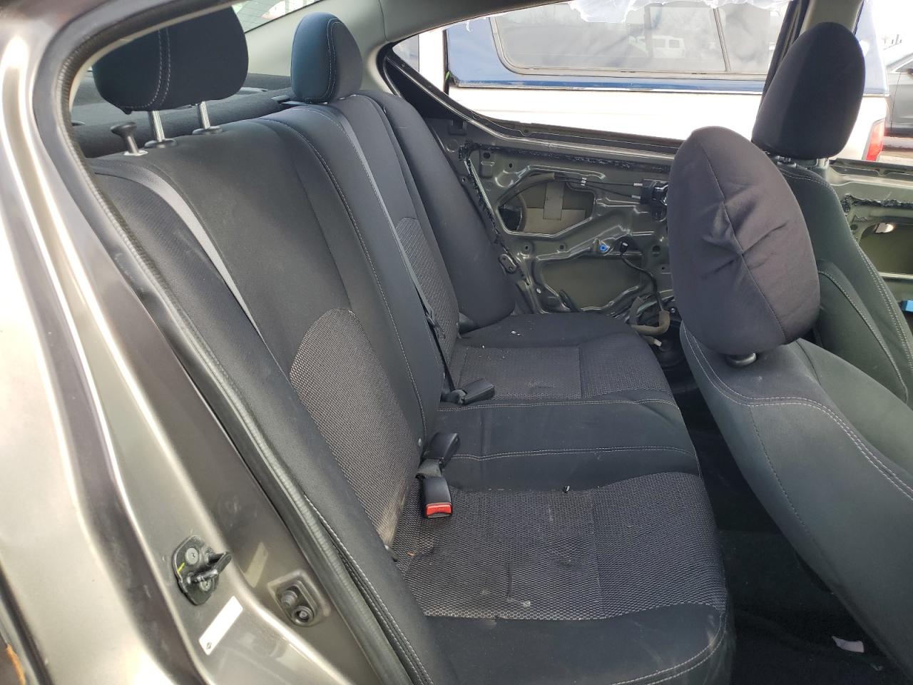 2015 Nissan Versa - Image 10