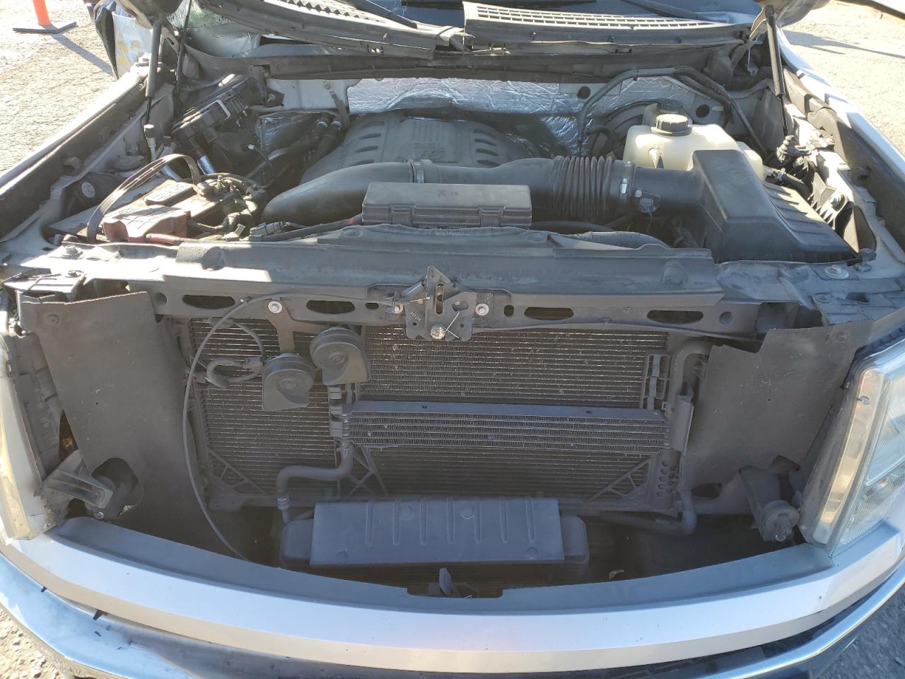 2011 Ford F-150 - Image 11