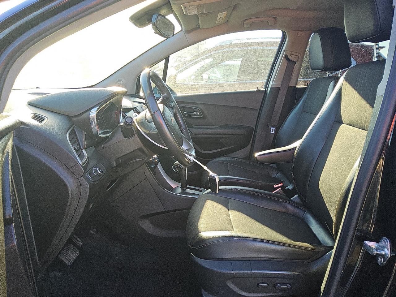 2017 Chevrolet Trax - Image 7