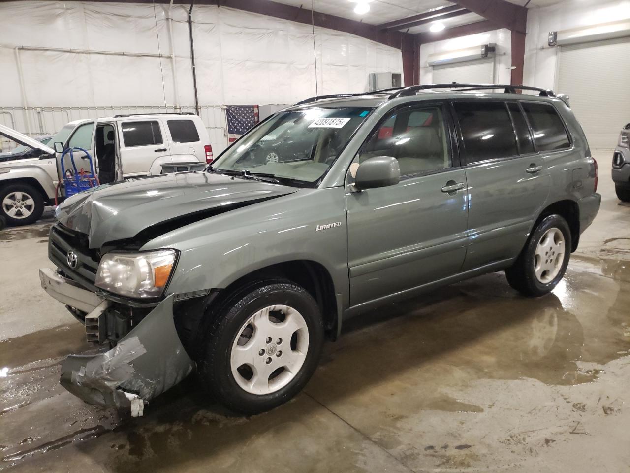 2005 Toyota Highlander - Image 1