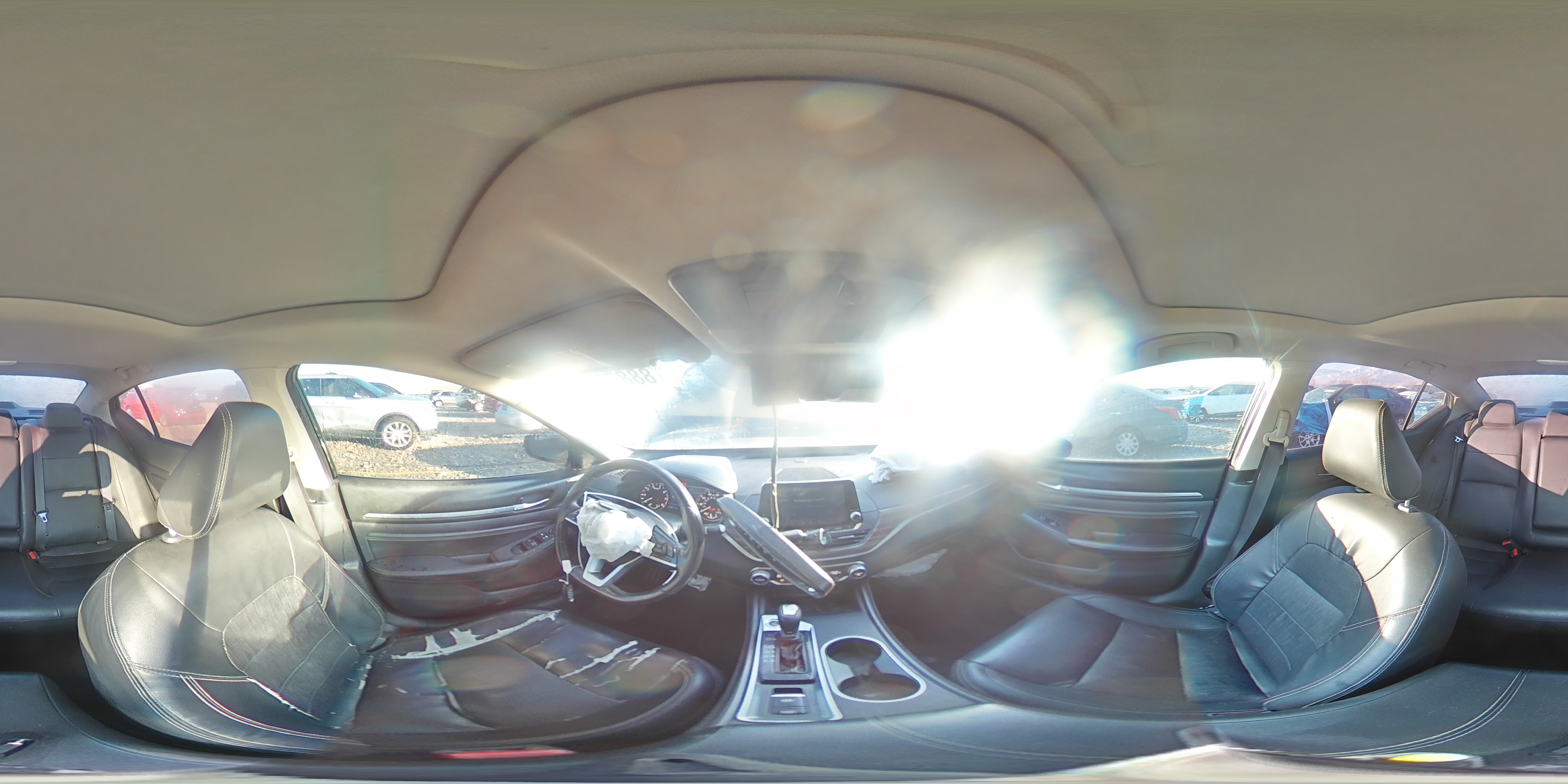 2019 Nissan Altima - Image 14
