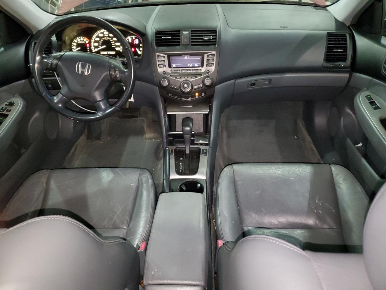2007 Honda Accord - Image 8
