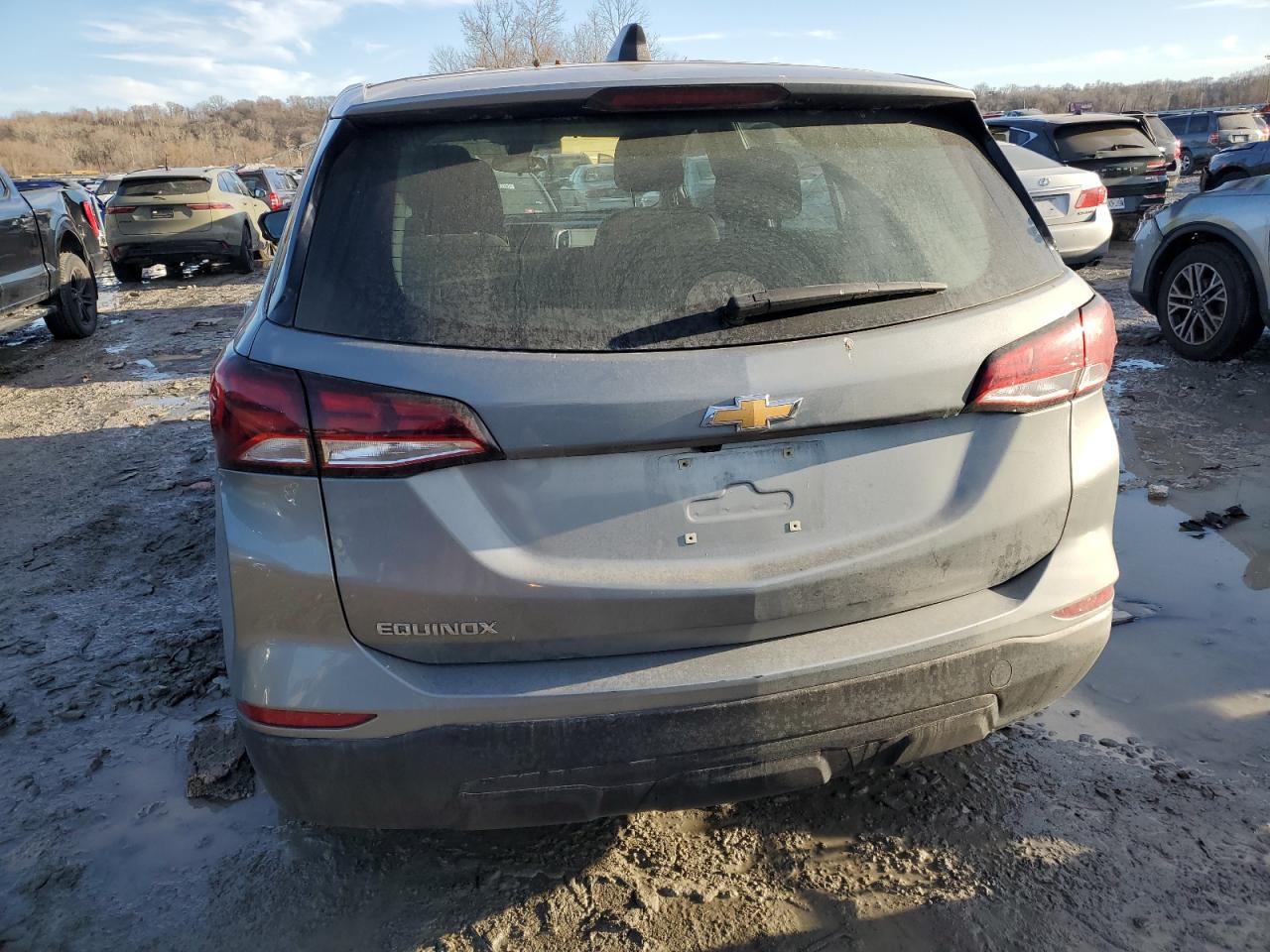 2023 Chevrolet Equinox - Image 6