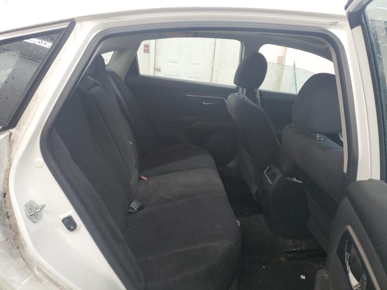 2014 Nissan Altima - Image 10