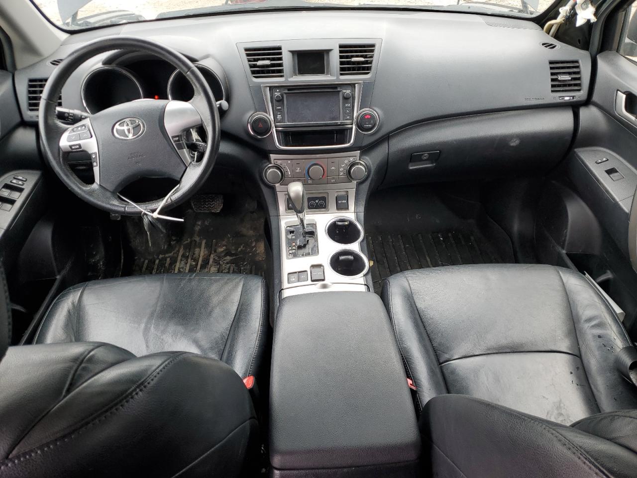 2013 Toyota Highlander - Image 8