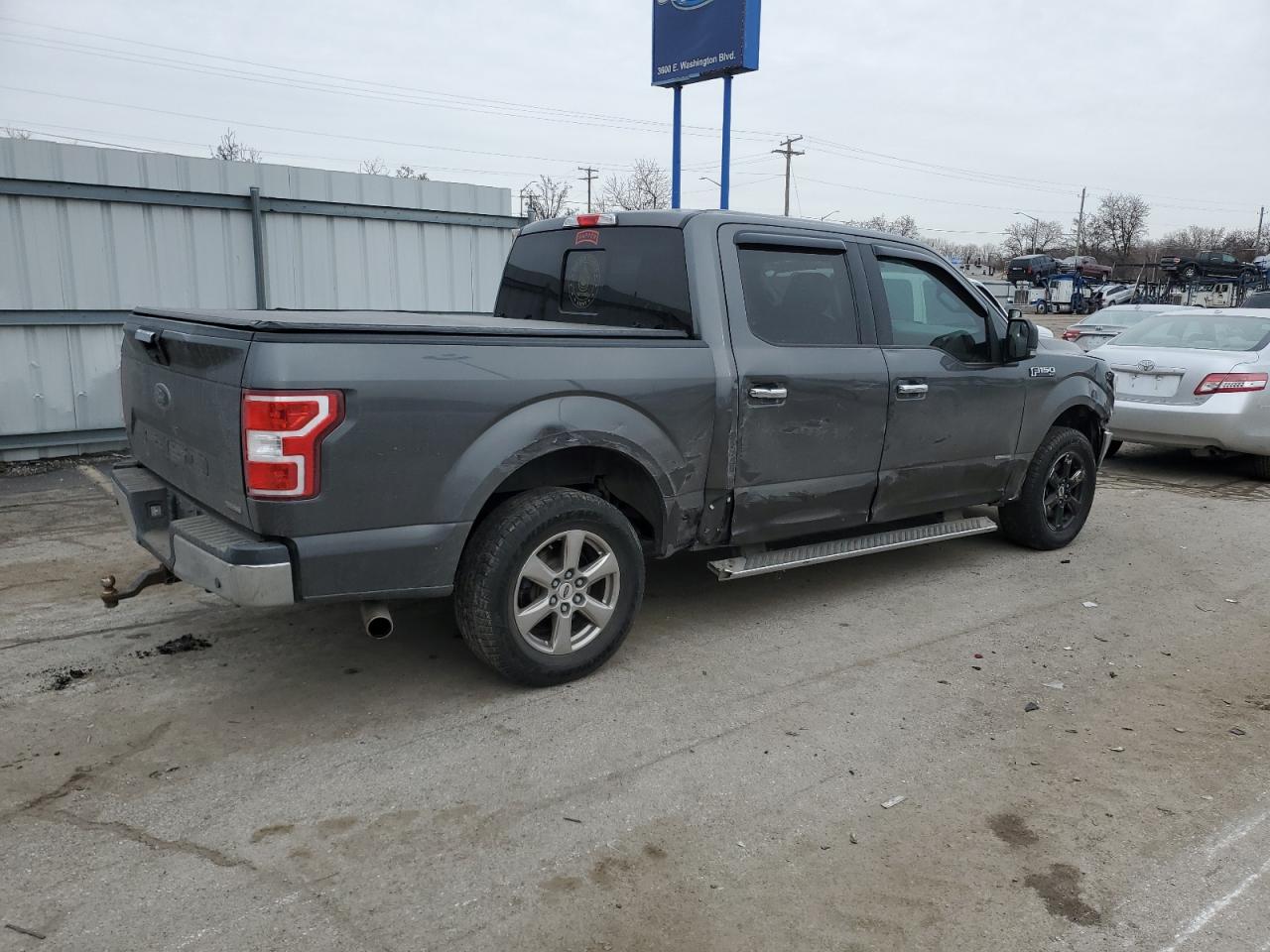 2018 Ford F-150 - Image 3