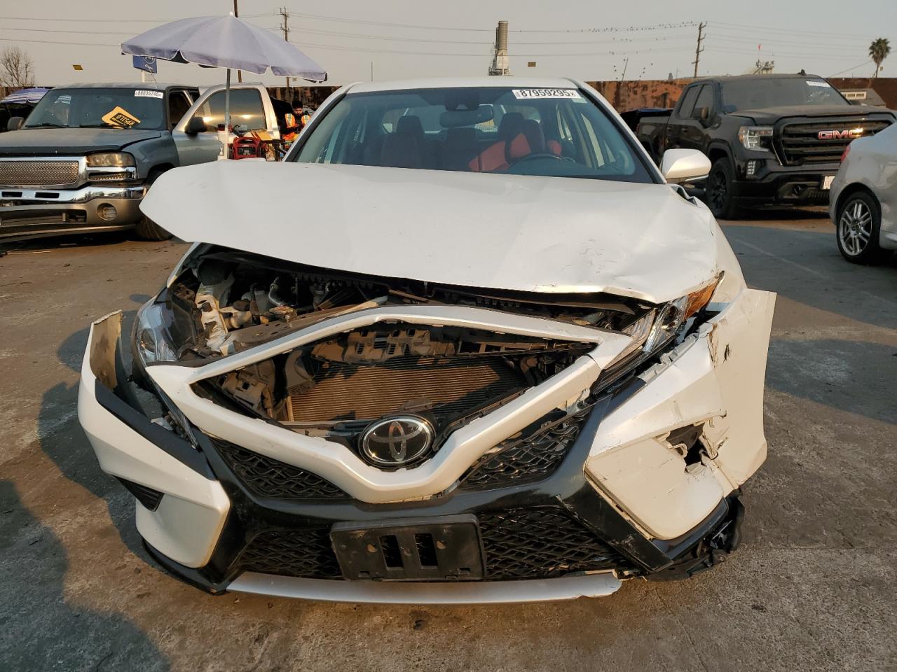 VIN 4T1B61HK0KU694246 2019 TOYOTA CAMRY no.5