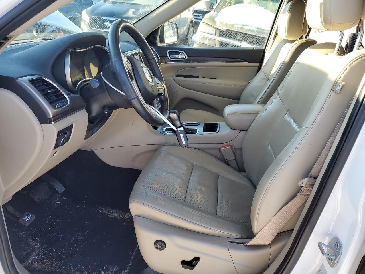 2018 Jeep Grand Cherokee - Image 7