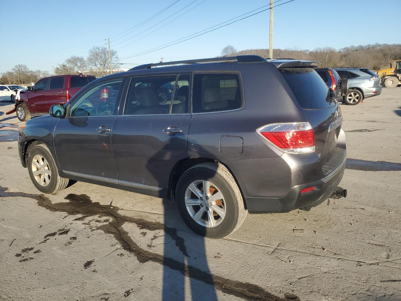 2011 Toyota Highlander - Image 2