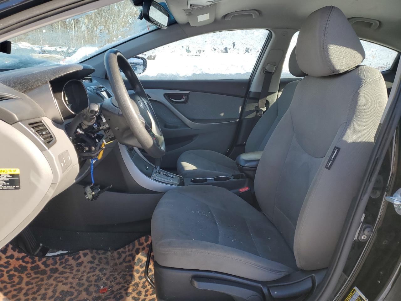2013 Hyundai Elantra - Image 7