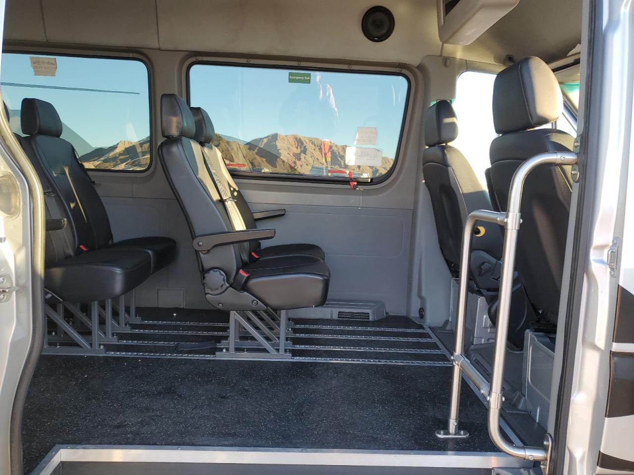 2017 Mercedes-Benz Sprinter - Image 12