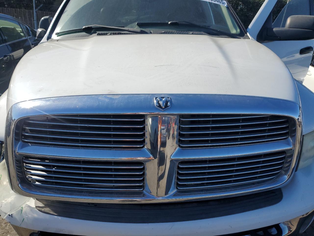 2004 Dodge RAM - Image 11